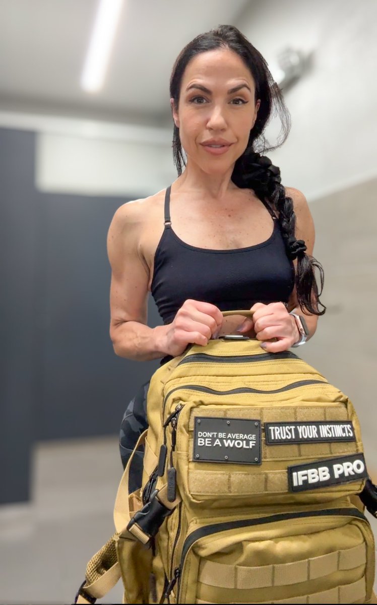 bshaefit's tweet image. #WOLFpak

NEVER AVERAGE. ALWAYS A WOLF. 🐺

#ifbbpro #backpack #winnerswearwolfpak #ufc 
#neveraveragealwaysawolf #neveraverage