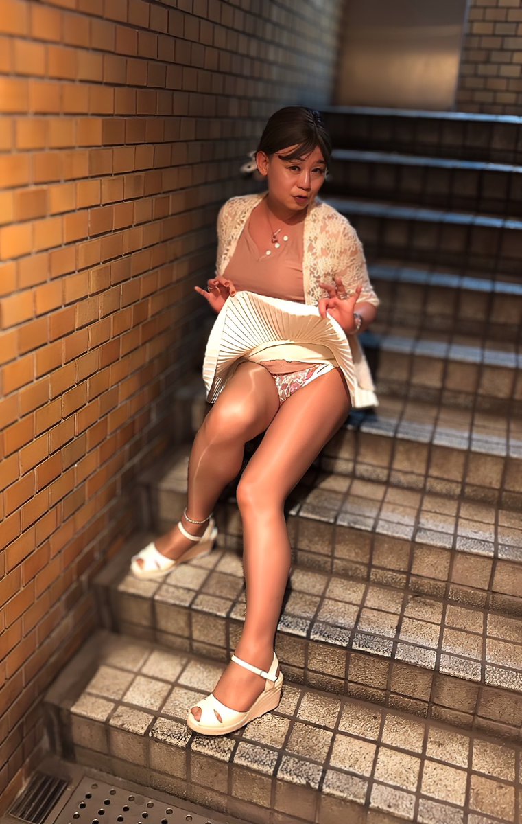 Oh,Sweet Blindness, a little magic,a little kindness, Oh,Sweet Blindness,all over me

youtu.be/uGVUA8S4o8M?si…
Sweet Blindness / Laura Nyro