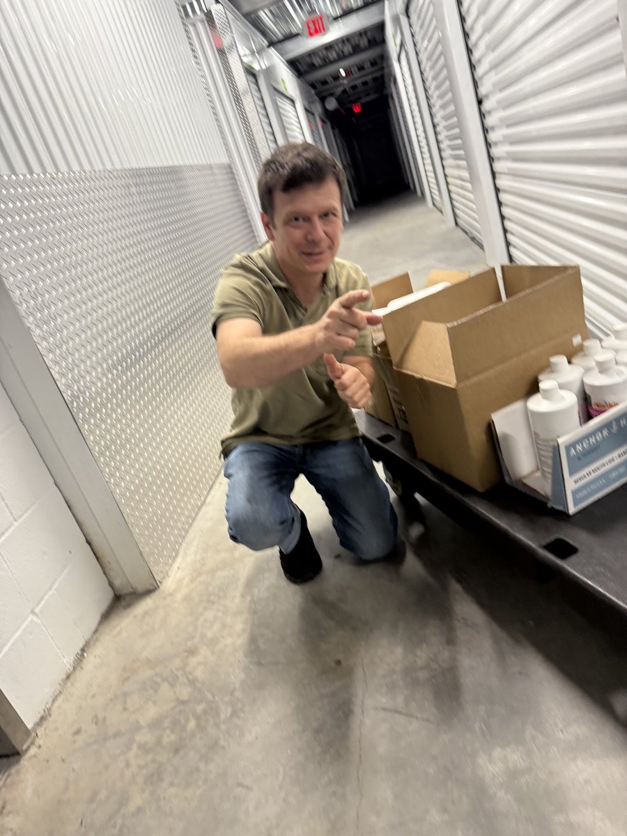 TheAmazonFoley's tweet image. Getting ready for that first shipment!