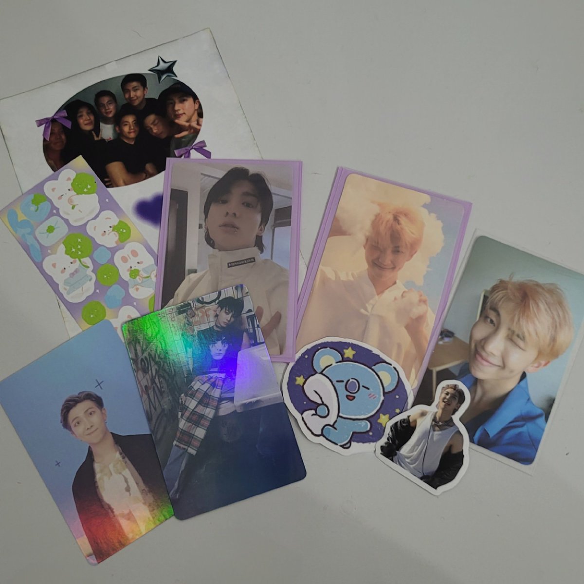 rkiveart's tweet photo. feedback super positivo p @btxtcardcaptor q me vendeu esses carrds lindos dos namkook 🫶☹️ muito bem embalado, entrega rápida e sem nenhum problema. obrigada pela gentileza e pelos brindes lindos 💗 https://t.co/1ezRdpg7jC