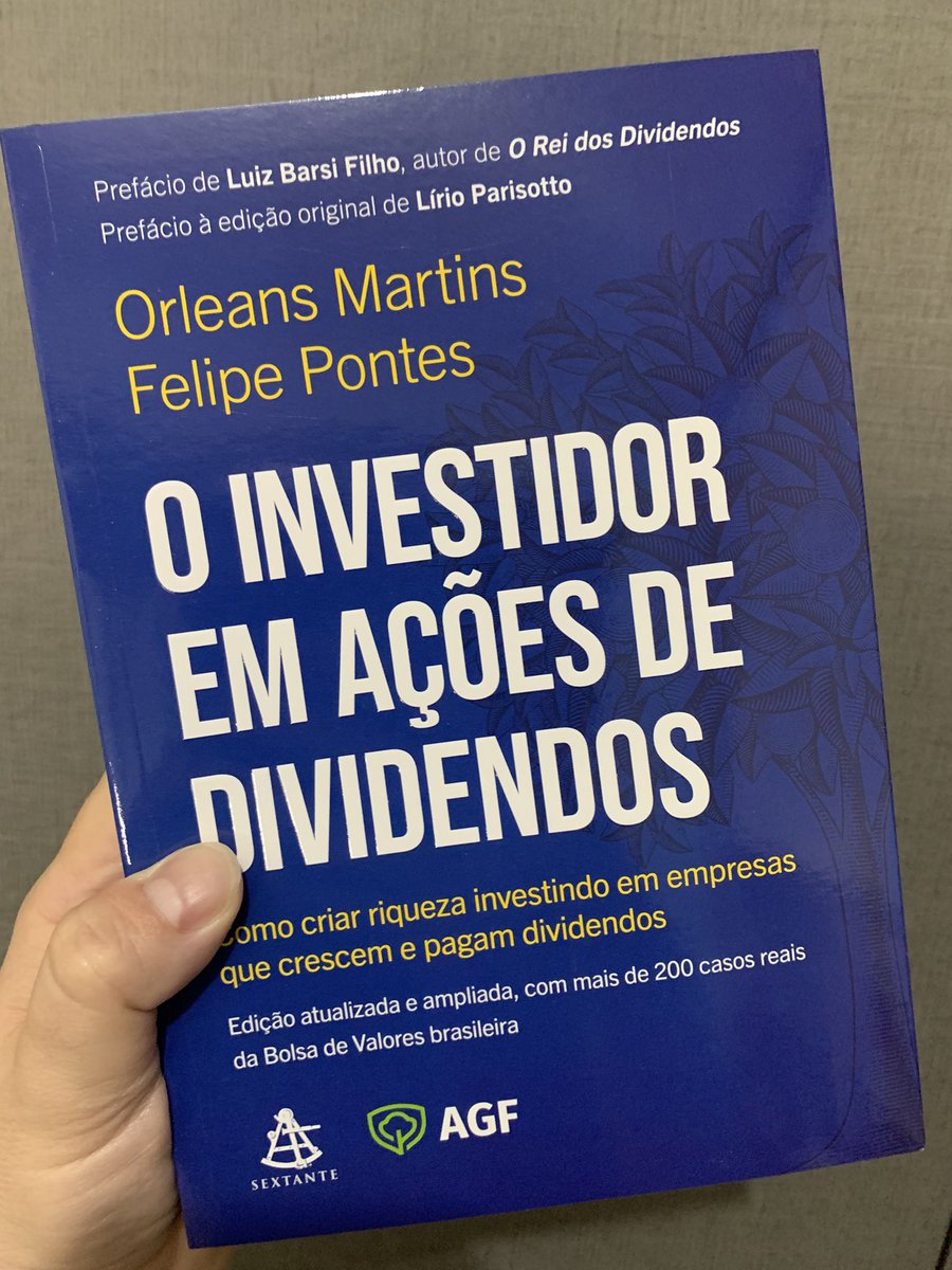 Momento #recebidos !!! 🤩

Meus amigos <a href="/FelipePontesPB/">Felipe Pontes</a> e <a href="/OrleansMartins/">Orleans Martins</a> me mandaram um presentão: a NOVA edição do excelente O investidor em ações de dividendos (<a href="/sextante/">Editora Sextante</a>, 2025)

Edição atualizada e ampliada ! E adivinha só o que veio nessa atualização …