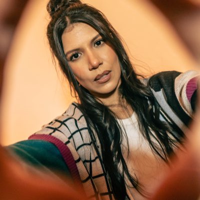 Guitagal's tweet photo. En qué momento.. https://t.co/n5Neyu5ImA