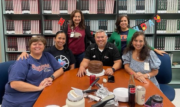 Glad we were finally able to celebrate Mr V’s birthday 🎂!!  We always enjoy our time together 👍🏽#skyhawkpride #vhawks