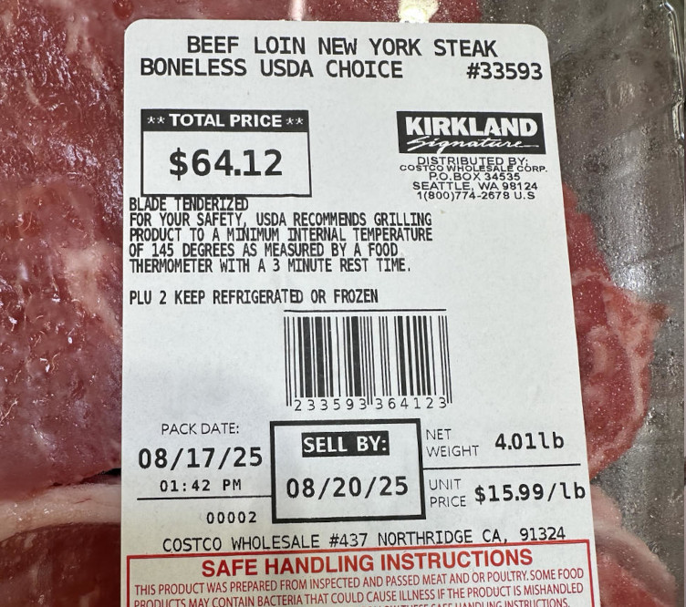 2019 - $7.99/lb vs 2025 - $15.99/lb

For products like meat, producers can't simply alter packaging or add fillers to maintain the same price while reducing production costs. The only way to lower prices is to improve production efficiency, but that's far from easy.