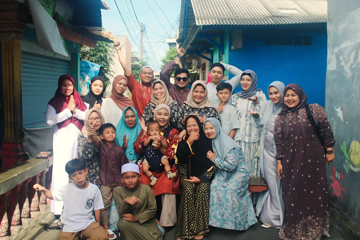 diniw_s's tweet photo. Idul fitri 2025 keluarga Suami ❤️‍🔥💖 https://t.co/qYz9MPQznn