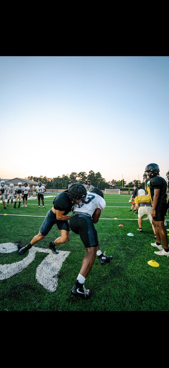 The 💣 💥 squad is 🔒N! Ready for a big season <a href="/ConroeTigersFB/">Conroe Tiger Football</a> <a href="/Conroeathletics/">ConroeHigh Athletics</a>