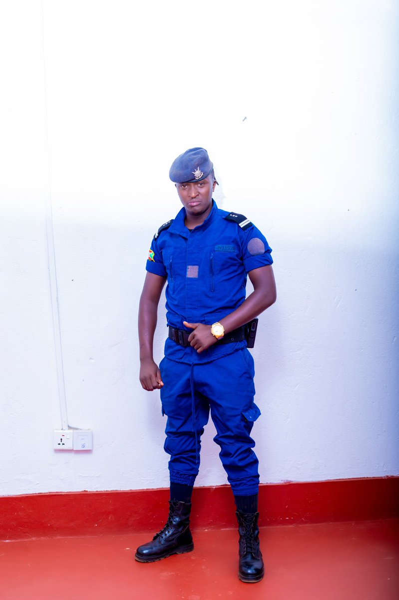 𝙋𝙖𝙩𝙧𝙞𝙤𝙩𝙚 🇧🇮 tweet media