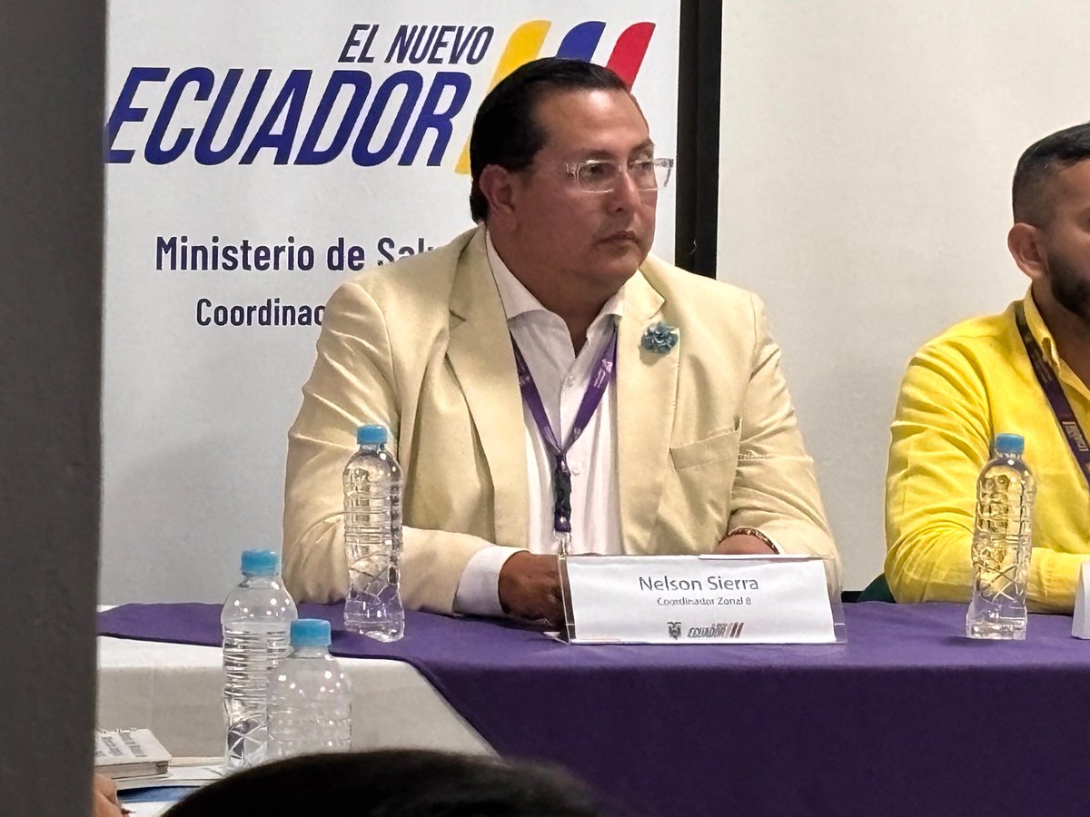 Salud_CZ8's tweet image. El coordinador Zonal @NSierraArteaga   
mantuvo mesa de trabajo con presidentes de los Comités Locales de Salud, para escuchar sus necesidades, recoger propuestas y generar compromisos que permitan fortalecer los servicios y dar respuesta oportuna a la ciudadanía.