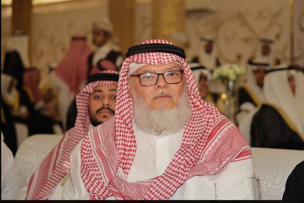 Seraj__18's tweet photo. انتقل الى رحمة الله ابي الثاني عمي حبيبي #وهيب_مساوى اللهم اغفر له وارحمه وعافه واعف عنه وأكرم نزله ووسع مدخله واغسله بالماء والثلج والبرد ونقه من الذنوب والخطايا كما ينقى الثوب الابيض من الدنس الله يرحمكم ويصبرني على فرقاكم #يحيى_مساوى #وهيب_مساوى الله يجمعني بيكم في الفردوس https://t.co/g9hEEpUHvr
