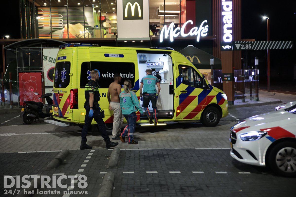 Mogelijk steekincident op parkeerplaats McDonalds