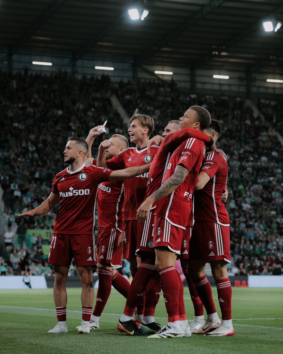 Legia Warszawa tweet media