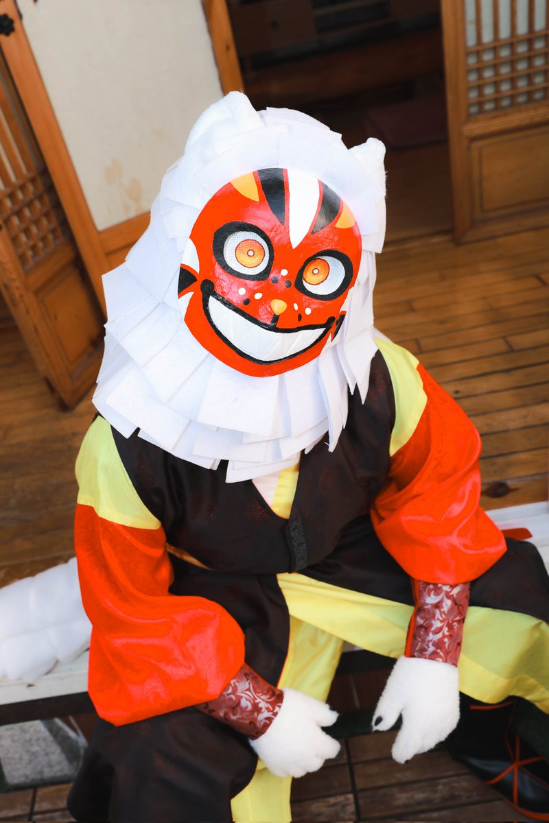 나! 열심히  준비 하고 있어!
기대해~~~!

📷 <a href="/Mone_Kloe/">MONE(모네)</a>
 #서울이야기한옥 #냠냠팟
#FursuitFriday