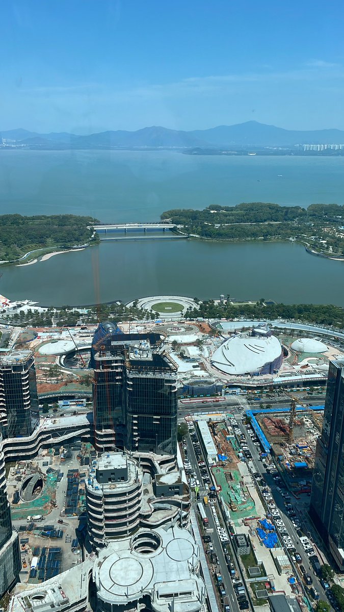 Shenzhen is like this tech bubble where time moves faster than the rest of the world, truly they are in the future. 
China is killing it and leaving the rest of the world behind. 
#shenzhen #tech #Crypto