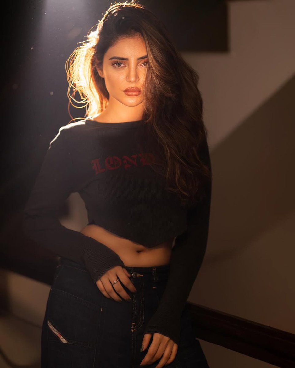 எவ்வளவு சண்டை இட்டாலும், இறுதியில் இரவு முத்தத்தை கொடுத்து முடித்து வைக்கிறாள், என்னவள்...

Good morning enjoy your day