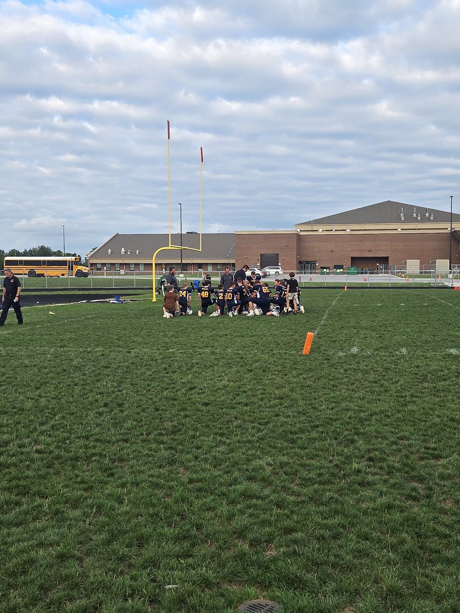 KMS 7th grade wins 12 to 6! Congrats <a href="/NuggetsFootball/">Klondike Nuggets Football</a>