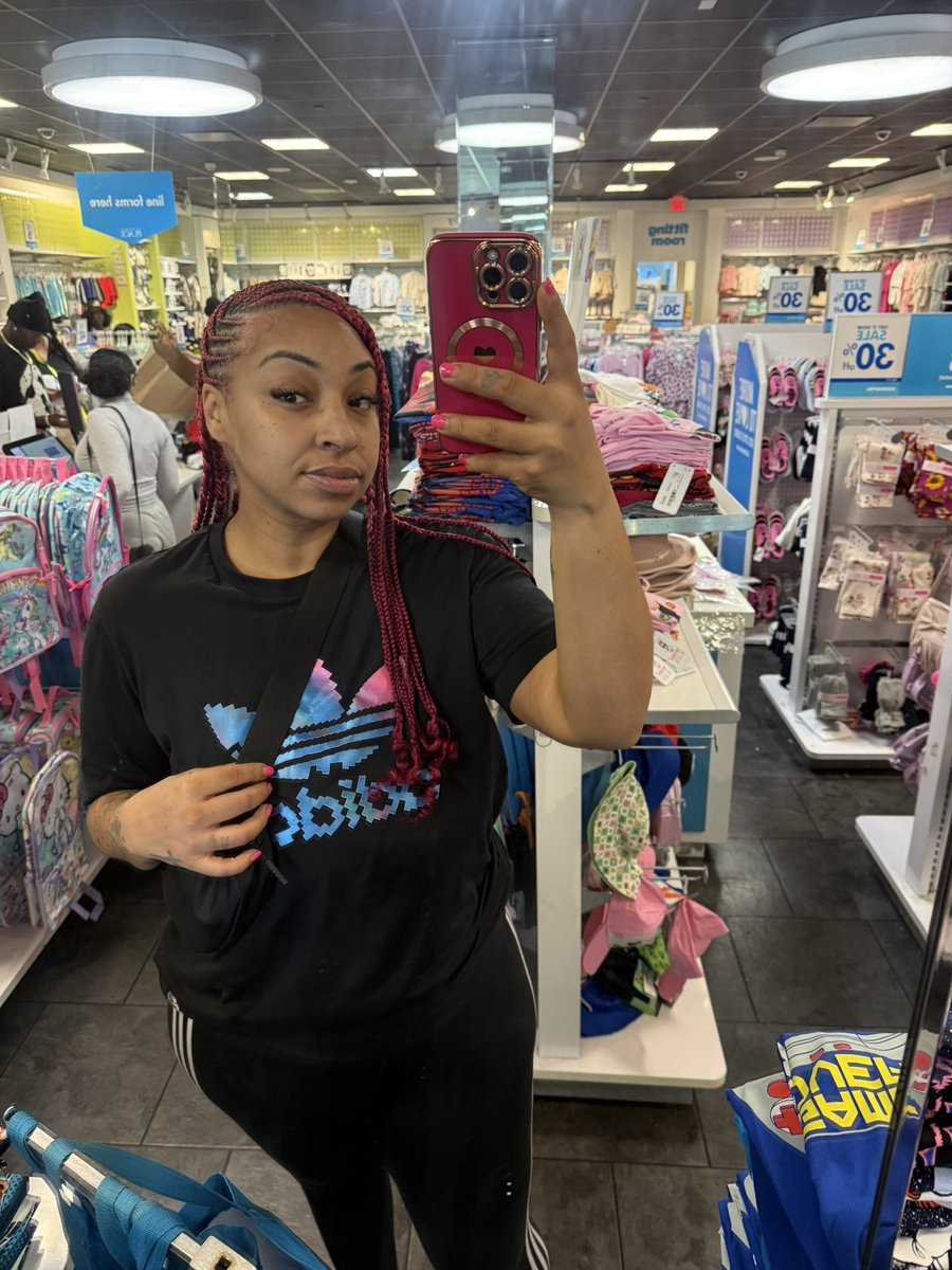 jenn_bhunny's tweet photo. Still shopping for my babygirl 😊
Kindergarten here we come 🥰
Quick flick 😘
#yourfavoritebhunny #ThursdaydayVibes #readyfortheweekend #BackToSchoolPrep #motherfirst https://t.co/RhQwFklEDq
