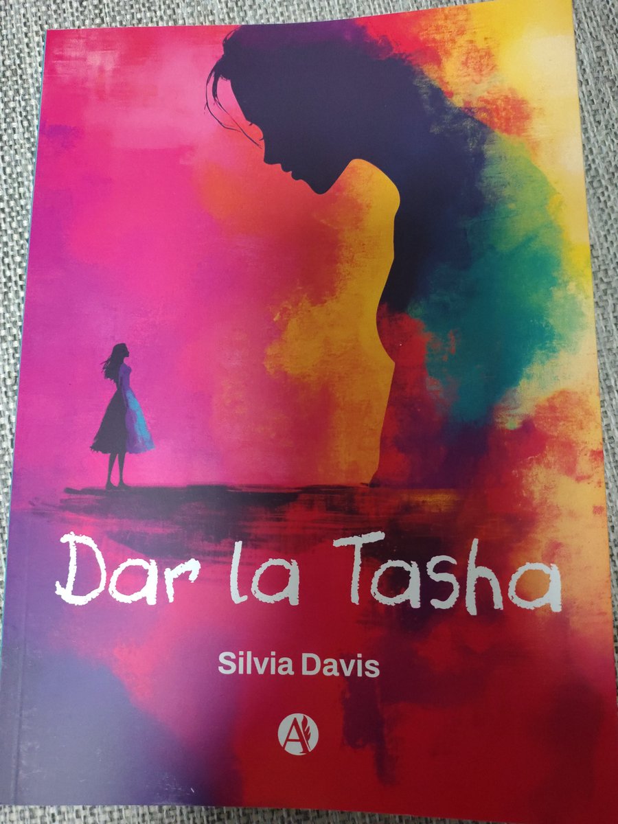 Hola soy Tasha, quizás me recuerden de éxitos como #sabadodefotoretro, "a mi hermana la pisó un coche" y ahora agrego "Papá tuvo un ACV".
Les cuento que este año finalmente publiqué mi libro y me harían un favor enorme si a alguno le interesa adquirirlo.
articulo.mercadolibre.com.ar/MLA-1516468383…
