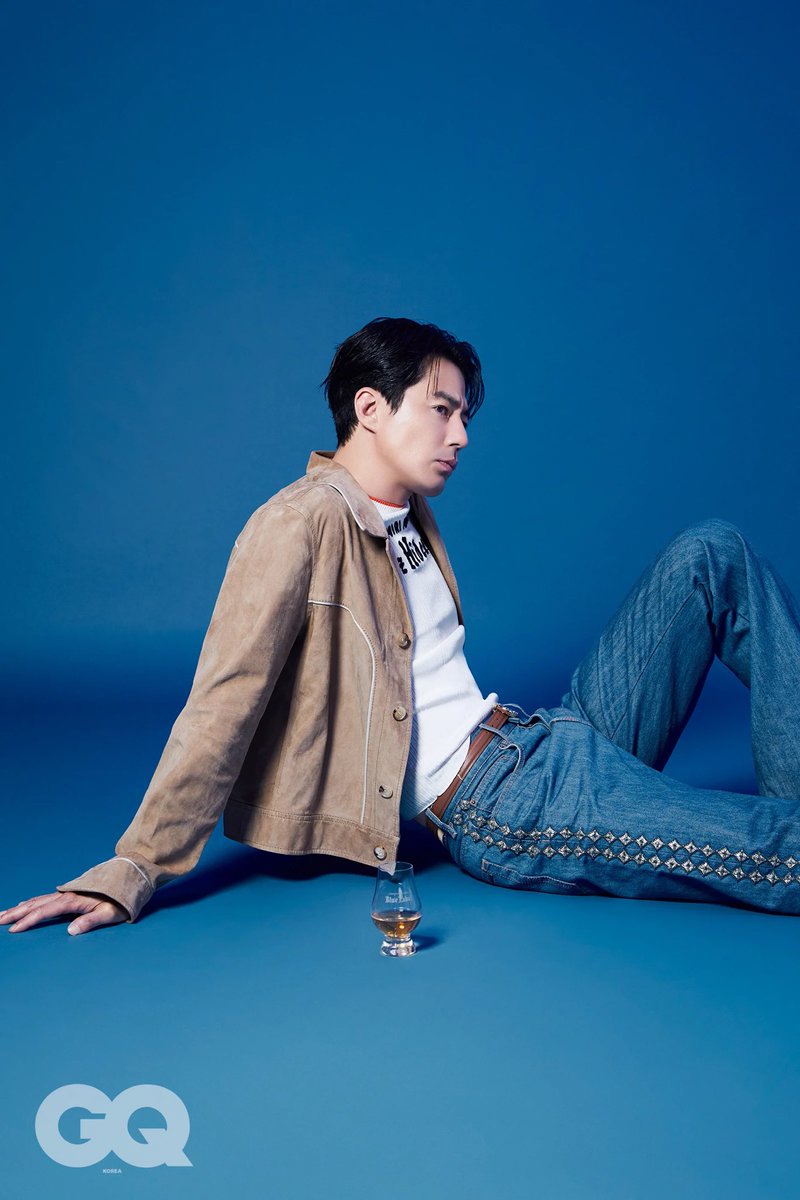 지큐X조니워커X조인성 왔다