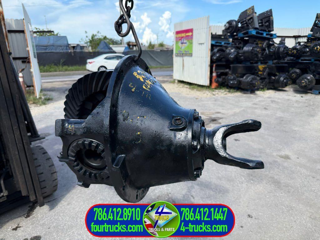 ALEJAND16611882's tweet image. 8011-0821255 - USED 2006 RA472 SPICER REAR REAR DIFFERENTIAL, RATIO:5.38, CAST:161018, COMPLETE, INSPECTED INSIDE WITH GOOD GEARS, ALSO MANY DIFFERENTIALS IN STOCK. #SPICER #SPICERDIFFERENTIALS #DIFFERENTIALS #RA472 #RA472SPICERDIFFERENTIAL #SPICERPARTS #TRUCKS #TRUCKPARTS