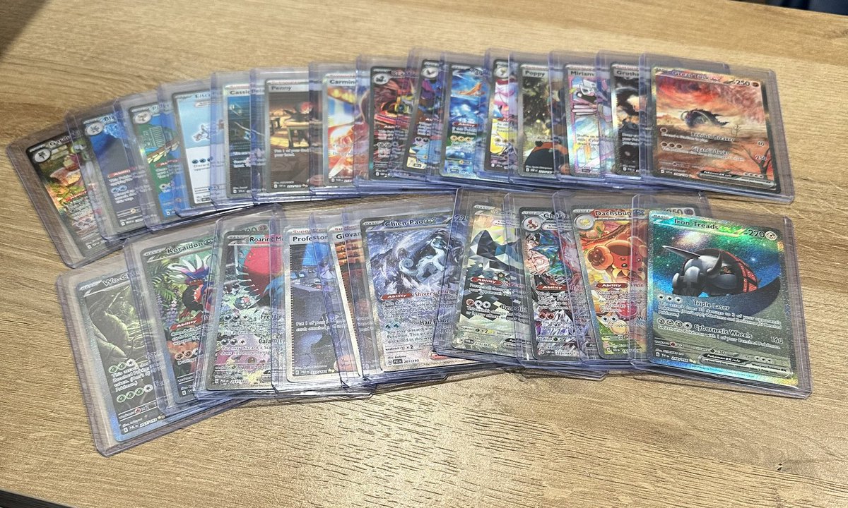 Ended up pulling a total of 25 SIRs from SV base to BW. Hoping to pull one of the SIRs from Bolt or Flare to add to the collection🙏🔥