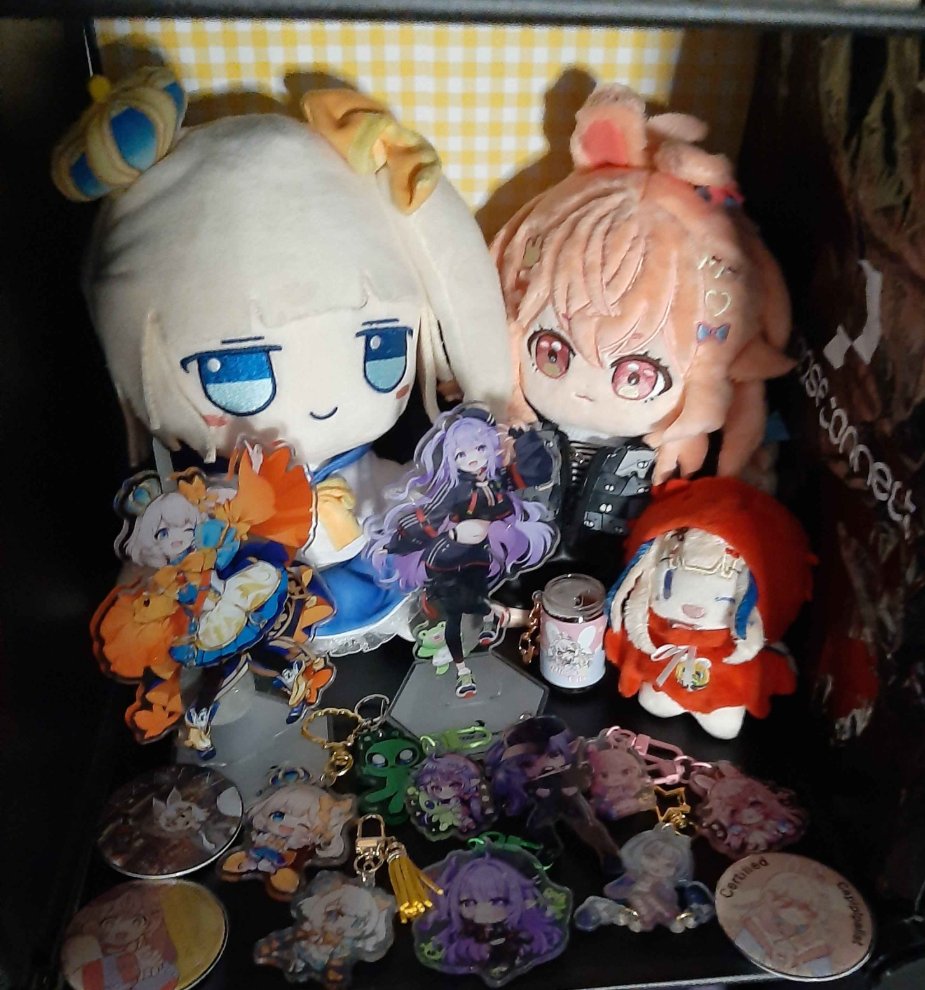 Yippie the plastic came in!
The cube is getting very full though....