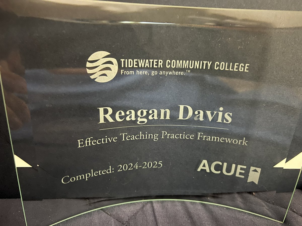 Reagan Davis tweet media