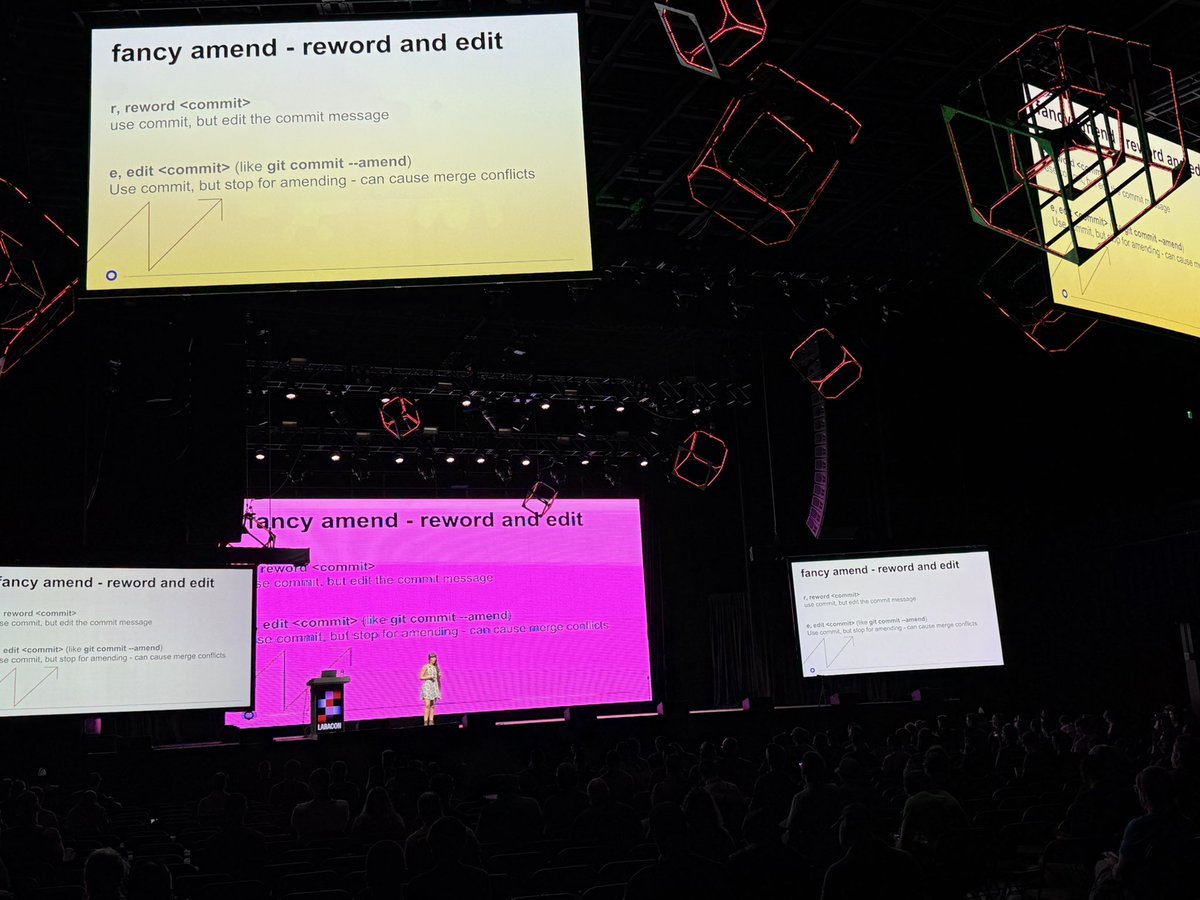 Mary Perry tweet media