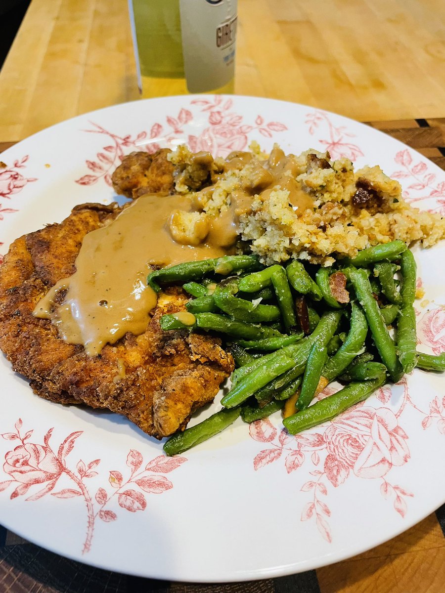 Who needs Cracker Barrel?  Not me. 
Chicken fried chicken, dressing, bacon grease sautéed green beans with gravy.  Pinot Grigio to sip.