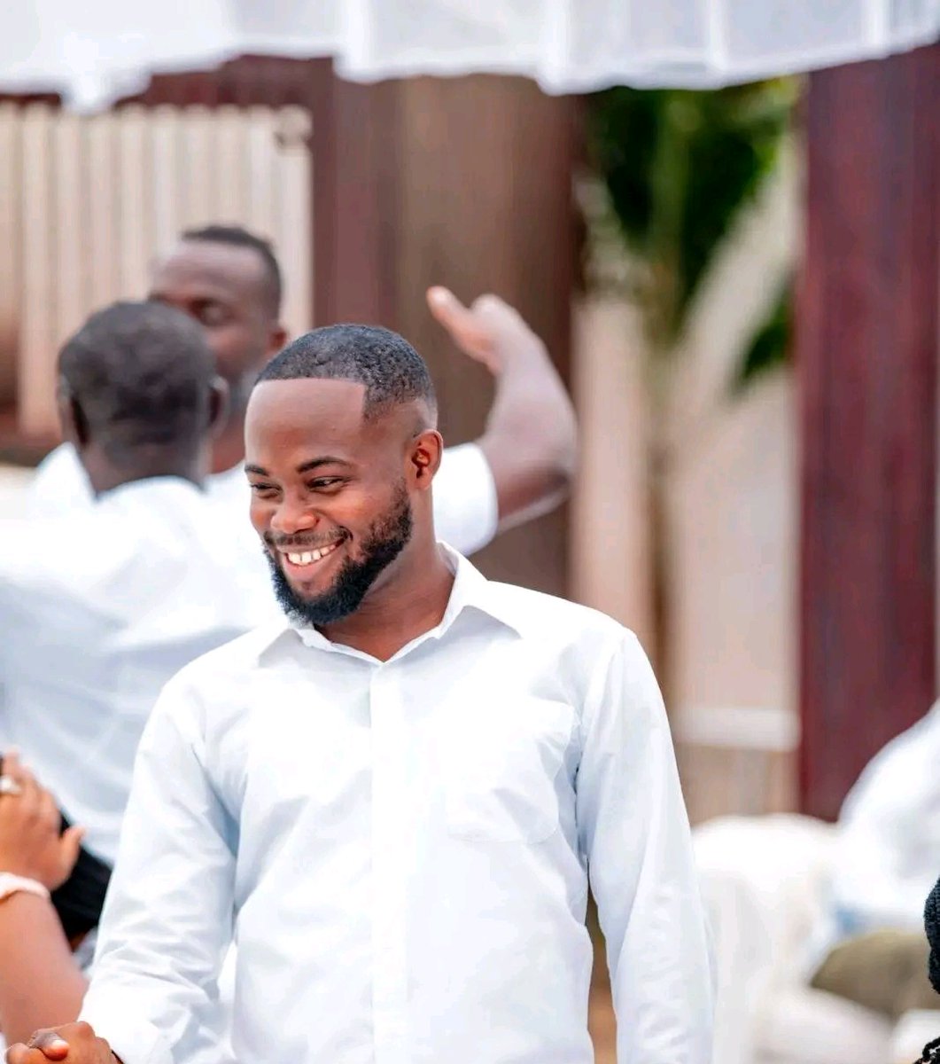 27yrs of God's grace and his mercies. HAPPY BIRTHDAY TO ME🎉❤!