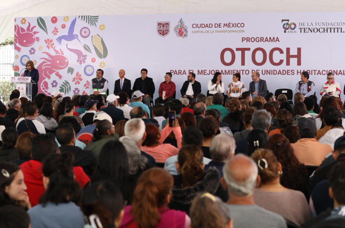 En la unidad habitacional INFONAVIT Iztacalco, la #JefaDeGobierno <a href="/ClaraBrugadaM/">Clara Brugada Molina</a>, Guadalupe Chávez, (<a href="/GUADACHAVEZ18/">GUADALUPE CHAVEZ</a>) Subsecretaria de Unidades Habitacionales  y nuestro secretario en <a href="/Vivienda_CDMX/">Secretaría de Vivienda de la Ciudad de México</a> <a href="/IntiMunoz/">Inti Muñoz</a>, anunciaron el arranque del programa “OTOCH” para el Mejoramiento de