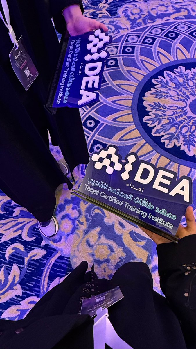 kn78_'s tweet image. مشاركة فريقنا الإعلامي الأفضل في تغطية حدث AIDEA🤖❤️
#AIDEA