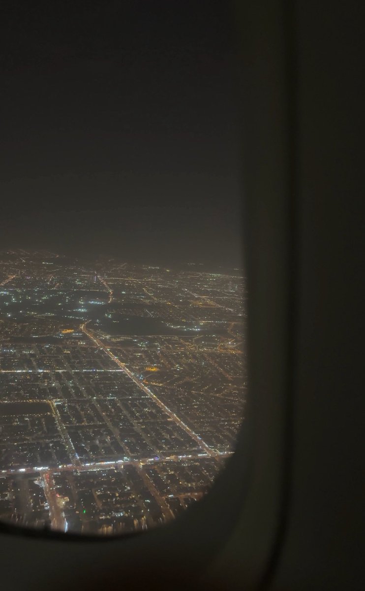 نينَا tweet media