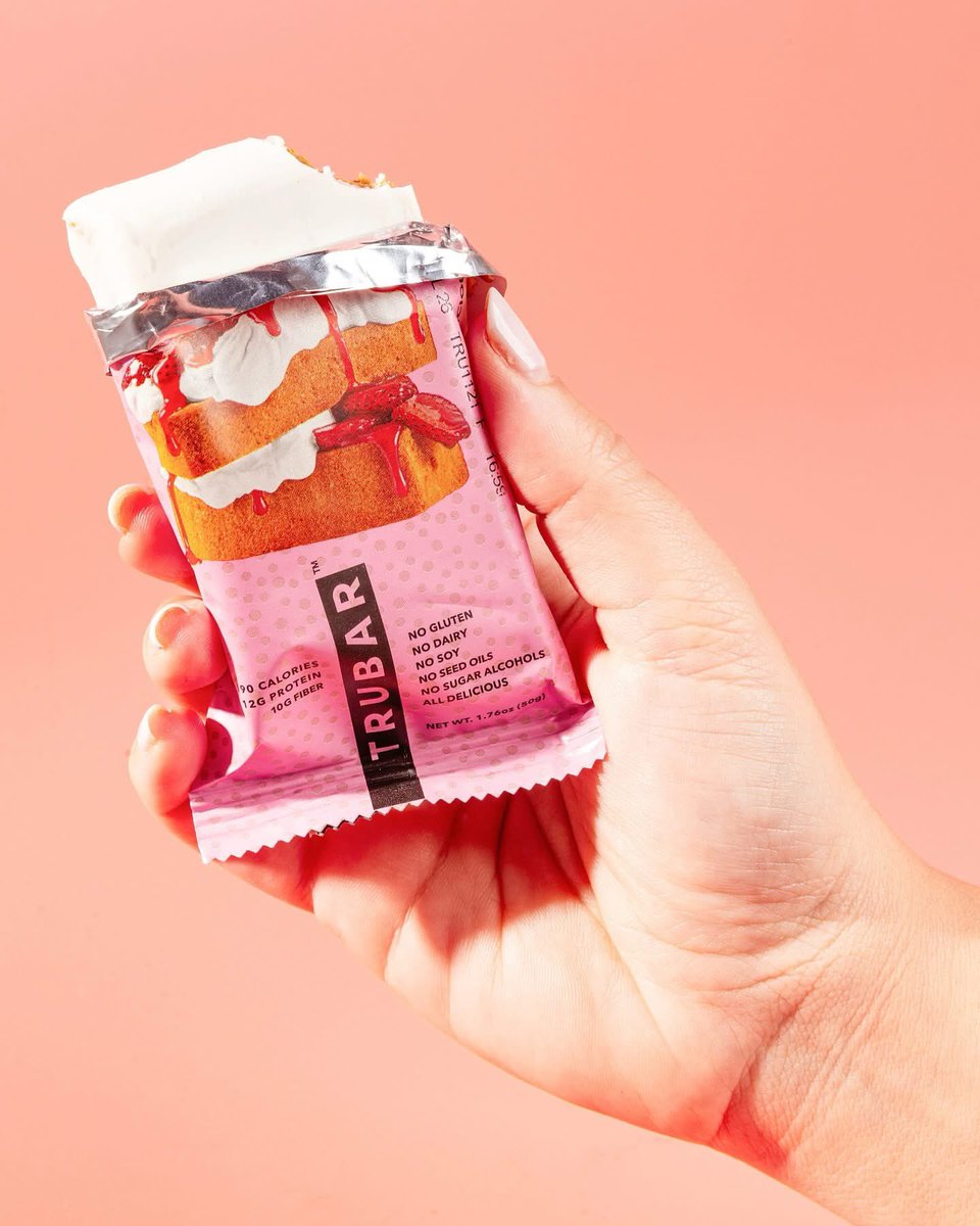 NEW at Vegan Supply! 🍓🍰TRUBAR Strawberry Shorty Got Cake 

vegansupply.ca/products/truba…