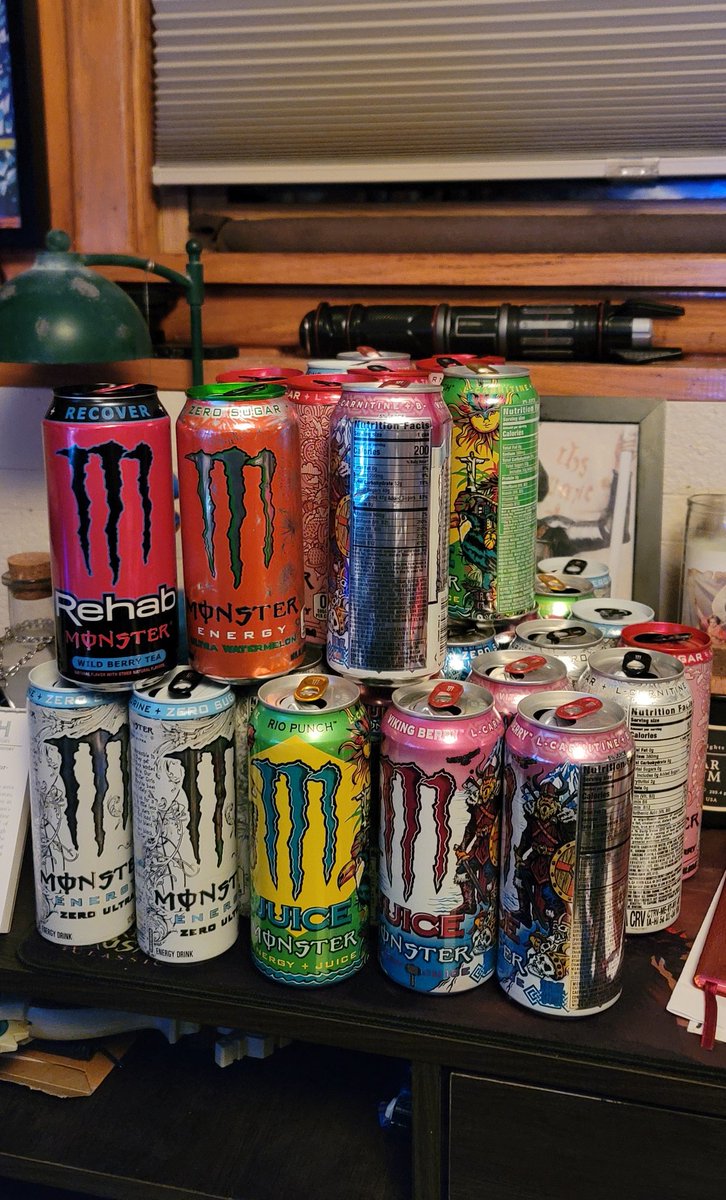 Hamskillet's tweet photo. My Bro and I have been drinking @MonsterEnergy everyday since the #RWF started in solidarity with @LiquidGuild. We're near then end. @TeamLiquid take our (Monster) energy! #WoW #TLSpiritBomb #GoTeamLiquid https://t.co/LylR4YYEGP