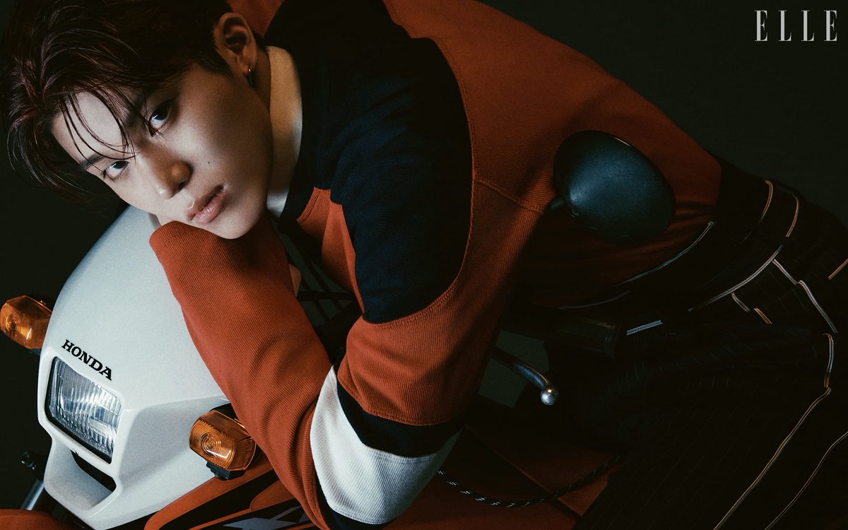 parkjwootwts's tweet photo. better than whatever album concept they have https://t.co/qb4CNCWmSn