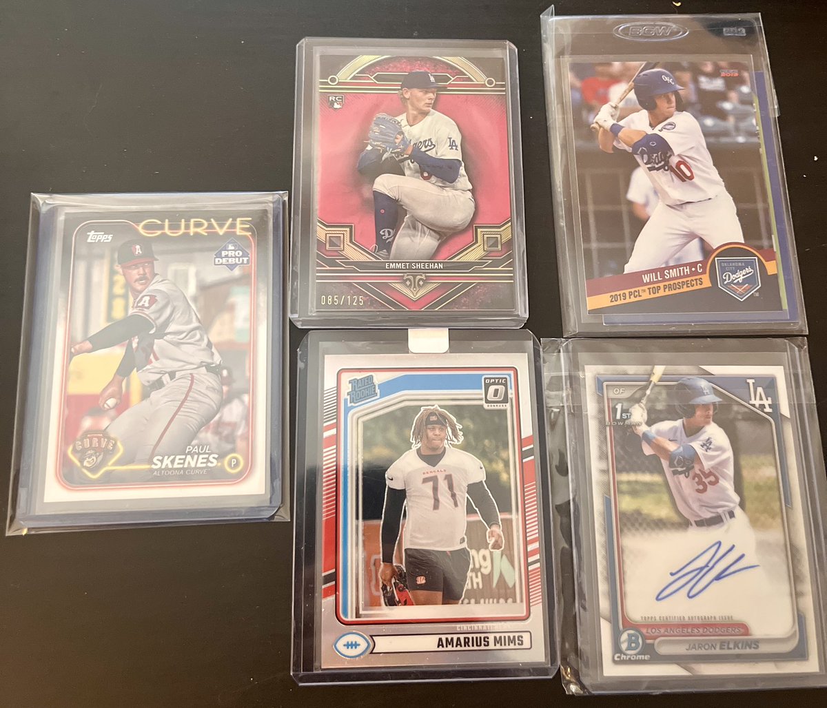 The Captain (@captmorgandfs) on Twitter photo Fun mail day.
<a href="/JaronElkins/">Jaron Elkins</a> auto
<a href="/amarius_mims/">〽️ I 〽️ S</a> rc
<a href="/will_smith30/">Will Smith</a> pcl promo
<a href="/Paul_Skenes/">Paul Skenes</a> pro debut
And the 5/8 for the <a href="/Emmet_Sheehan/">Emmet</a> rainbow, the 6th is in the mail.
<a href="/gudstuffco/">The GUD Stuff Co</a> Fun mail day.
<a href="/JaronElkins/">Jaron Elkins</a> auto
<a href="/amarius_mims/">〽️ I 〽️ S</a> rc
<a href="/will_smith30/">Will Smith</a> pcl promo
<a href="/Paul_Skenes/">Paul Skenes</a> pro debut
And the 5/8 for the <a href="/Emmet_Sheehan/">Emmet</a> rainbow, the 6th is in the mail.
<a href="/gudstuffco/">The GUD Stuff Co</a>