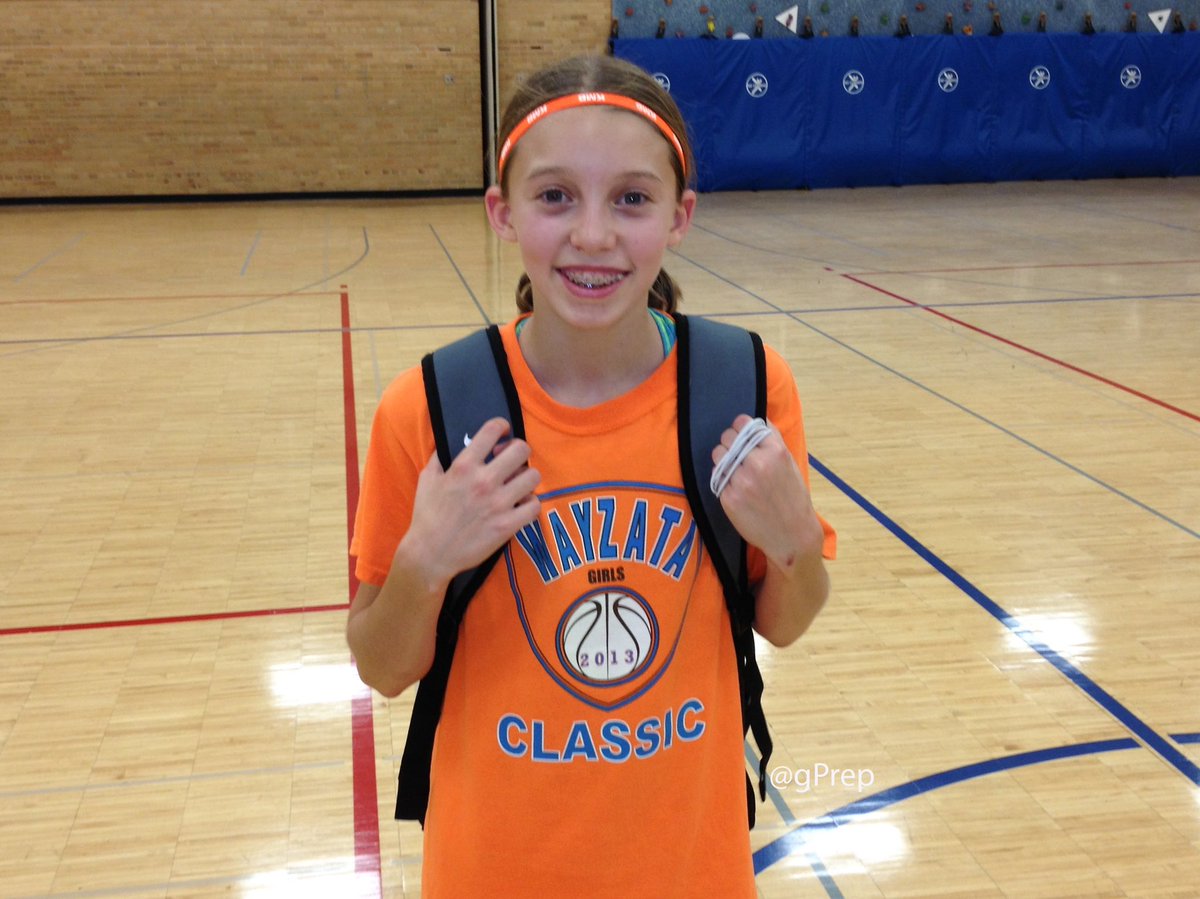 gPrep's tweet photo. Still buzzing from Paige Bueckers’ clinic last night! 🏀 Basketball as art, a masterpiece in motion. 44 points from the 🐐. League’s on notice! Only Paige, Kyrie, MJ, Kobe, Taurasi & Isiah make me rearrange my day. Wild to have caught her story on camera in 6th grade. #PayToSee https://t.co/Vj3tsH3y3G