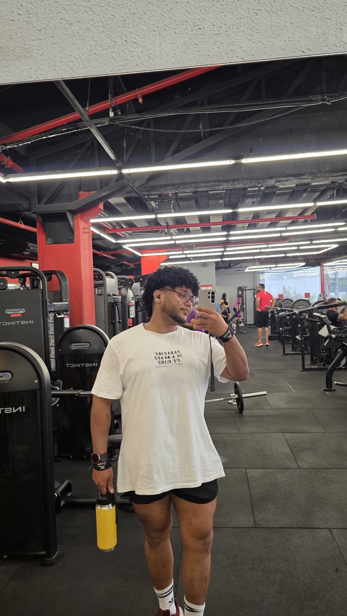 ssantos_thiago's tweet photo. 🥵 https://t.co/r76gi4uaul