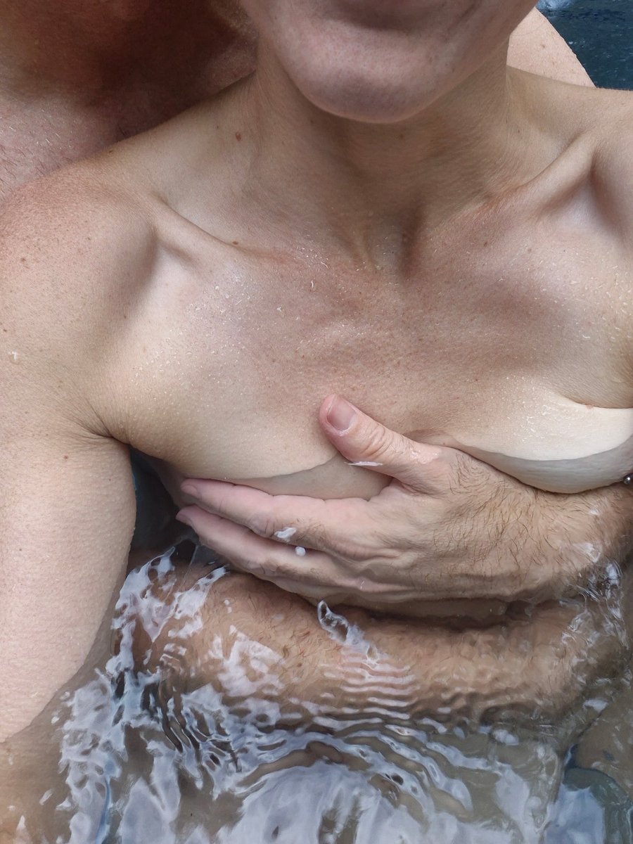 #amateur #amateurcouple #nude #clothingoptional #nudecamping #swingerresort #ontarionude #ontarioswingers #newtothelifestyle #lifestyleresort #lifestyleontario #publicnude #newlifestylefriends
#sandybottoms #tabota