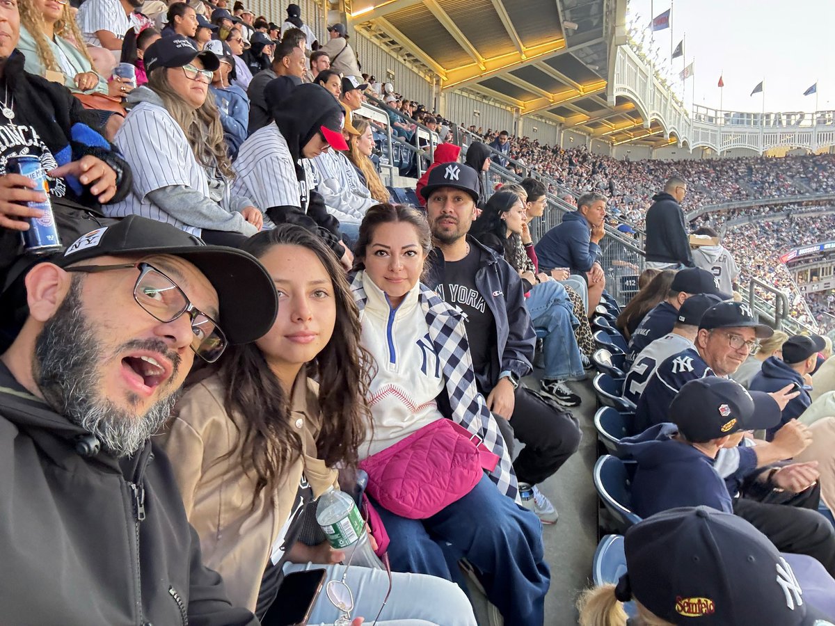 Pollosann's tweet image. #RepBX