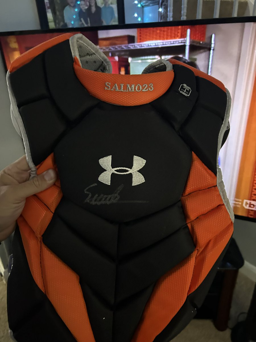 It’s here and it’s beautiful. Autographed game used Samuel basallo chest protector for my collection .