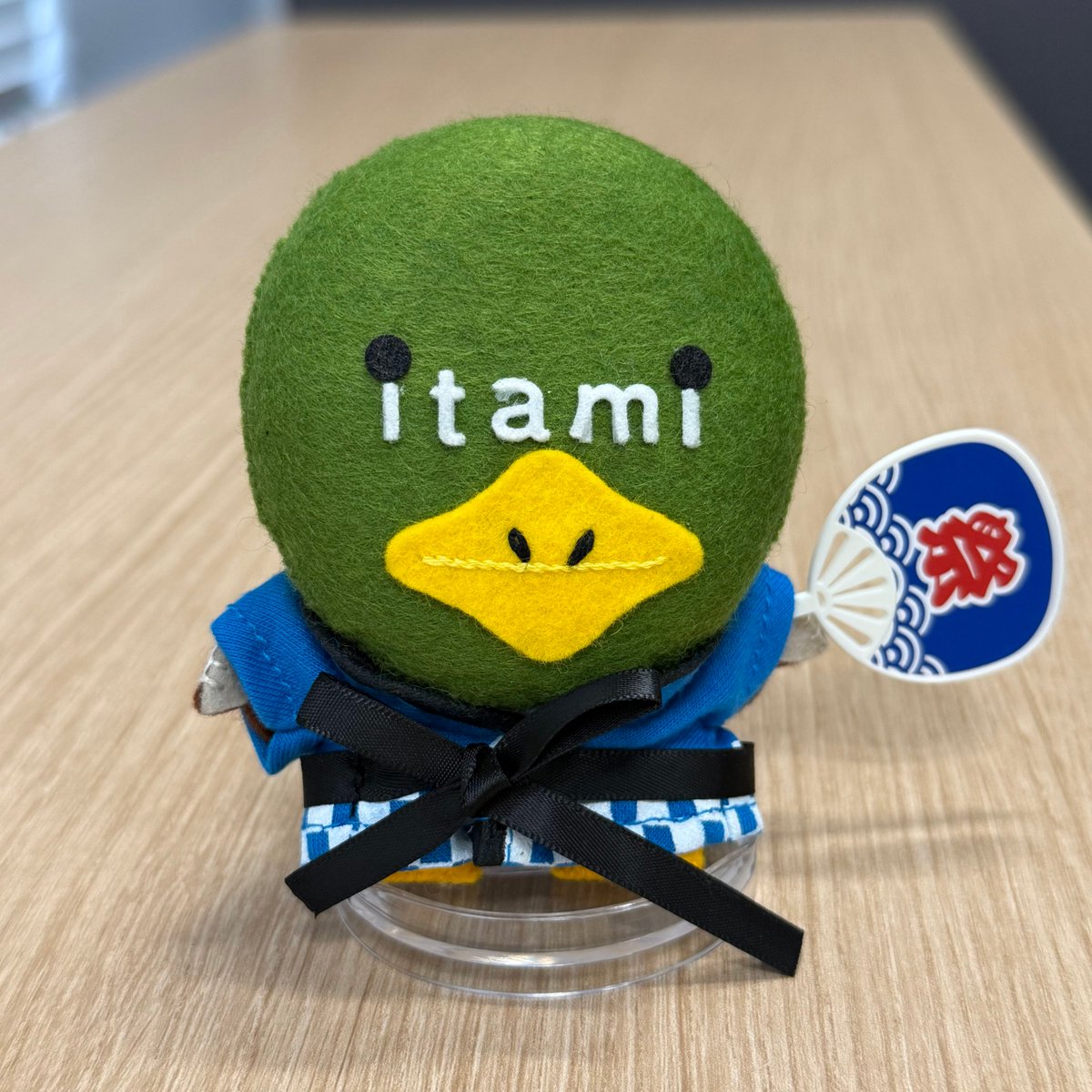 【花火大会 有料観覧席🎆チケット販売受付中】

ボクたみまる！

今年のいたみ花火大会は、
例年の8月じゃなくて
10月18日(土)に開催予定やで🌃

今年も有料観覧席の販売があるんやけど
8月31日まで受付中で、
応募者多数やったら抽選なんやって🦆

▼詳しくは伊丹市サイトへ
city.itami.lg.jp/mirai/asobu/ev…