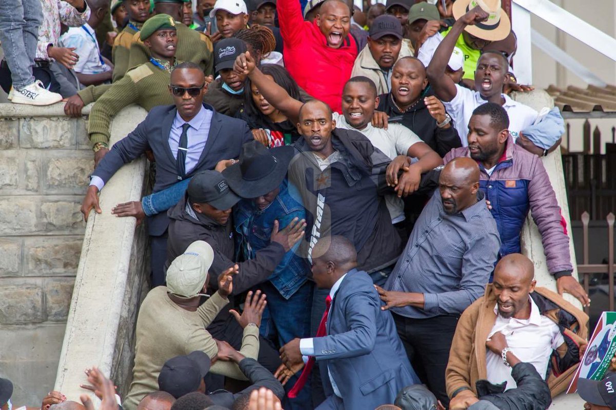 Prof Makau Mutua tweet media