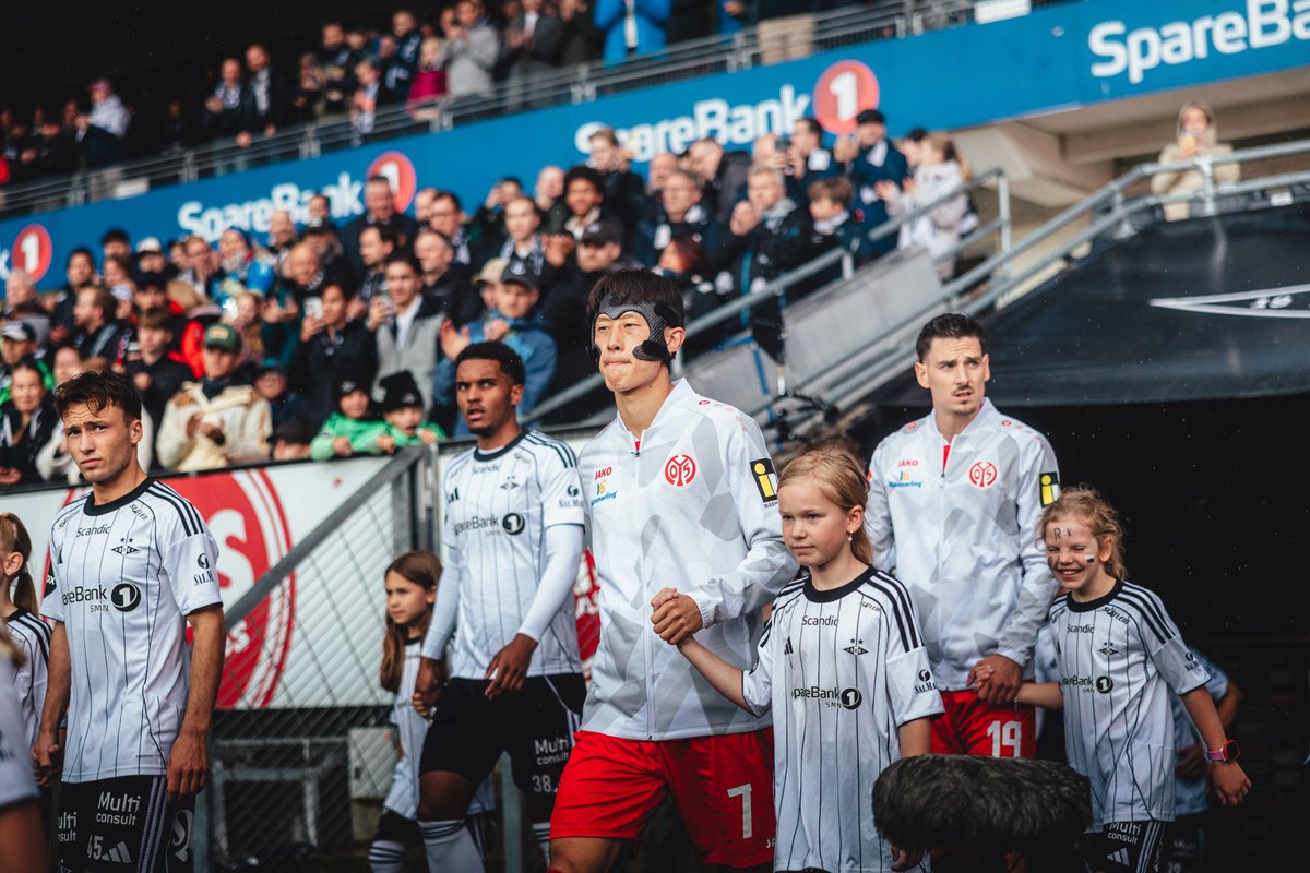 mainz05_kr's tweet photo. UEFA 컨퍼런스리그 로센보르그 원정 1차전 경기 사진 모음입니다.
#마인츠05 #RBKM05 https://t.co/qGV617A7Lh
