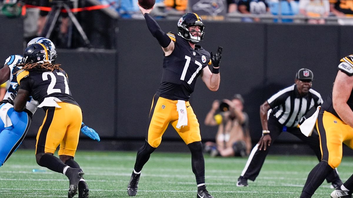 Steelers Wire on X: "Following the Steelers' preseason win over the Panthers, Mike Tomlin didn't flinch when asked about QB Skylar Thompson's recent success. https://t.co/rgP1HJcLZ0 https://t.co/52BrGqO0By" / X