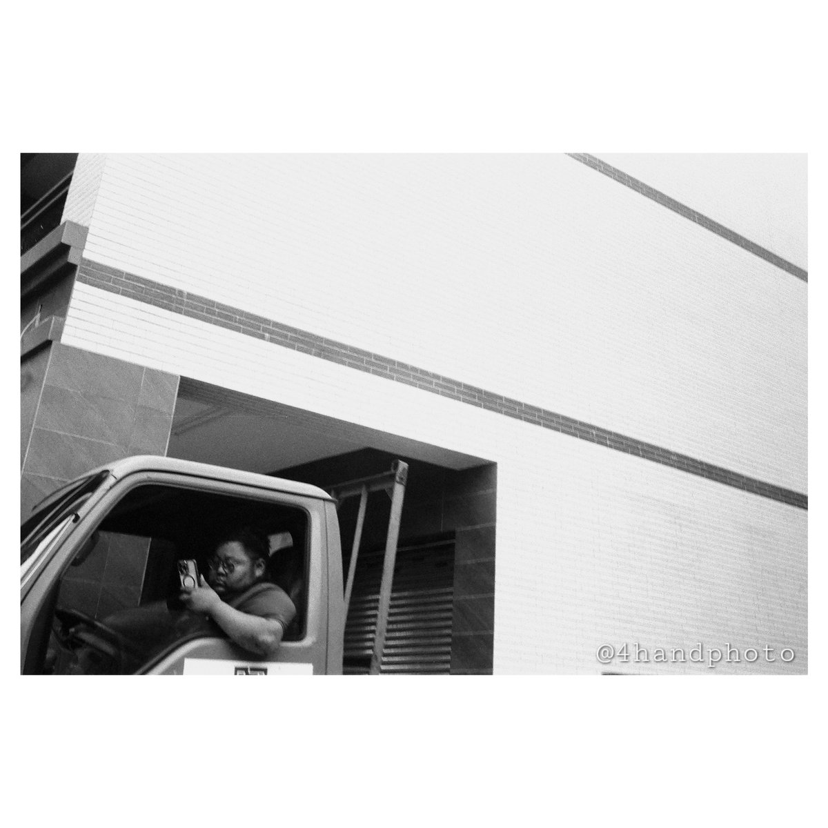 4HandPhoto's tweet photo. Some recent contrasty snaps https://t.co/Zb3EAu2Mc8