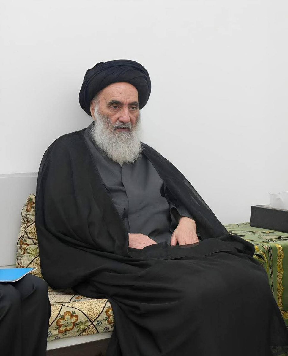 افلح
من صلى على محمد وآل محمد 🌿🌿