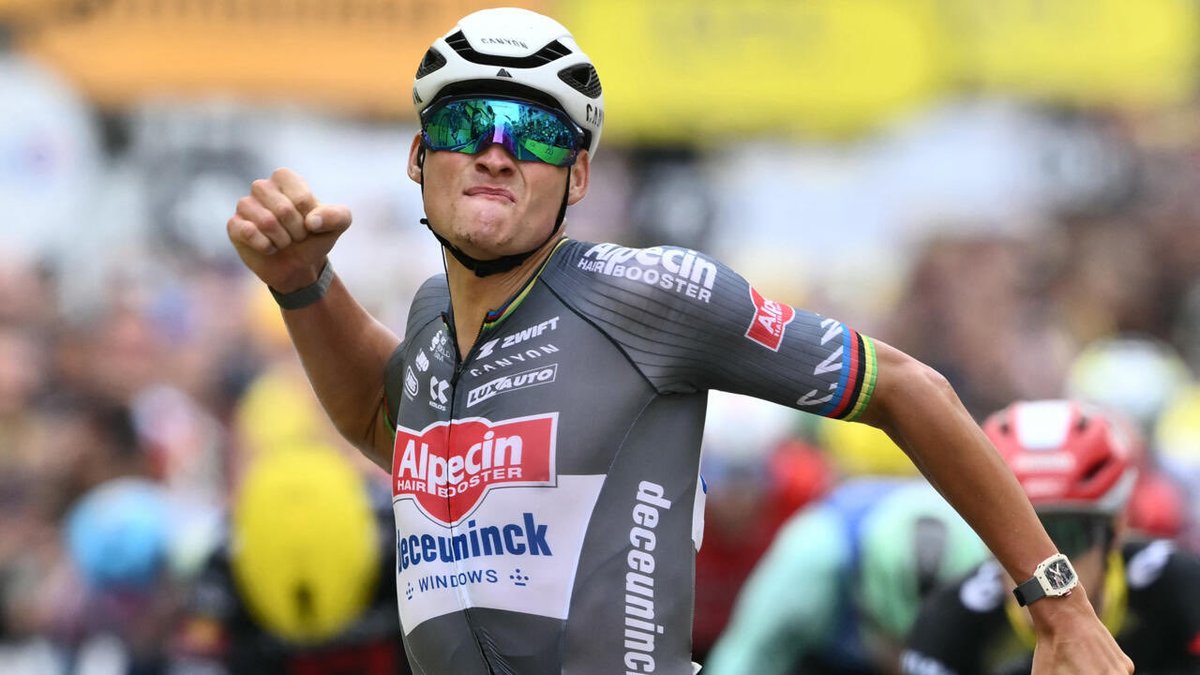 Renewi Tour 🇧🇪Etapa 3:

⭐⭐⭐⭐ MVDP
⭐⭐⭐ Wellens, De Lie, F. Vermeersch, Magnier, Nys
⭐⭐ Vacek, Del Grosso, Stuyven, Turner, Van Gils, Teunissen
⭐ Bettiol, Mohorič, Wright, Askey, Morgado, Tronchon, Adria 

#RenewiTour