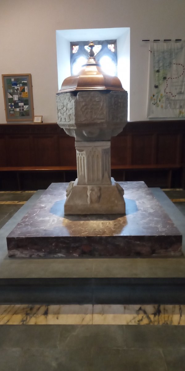 For #FontsOnFriday
I went back to visit inside St Kentigern’s Church, Keswick the other week