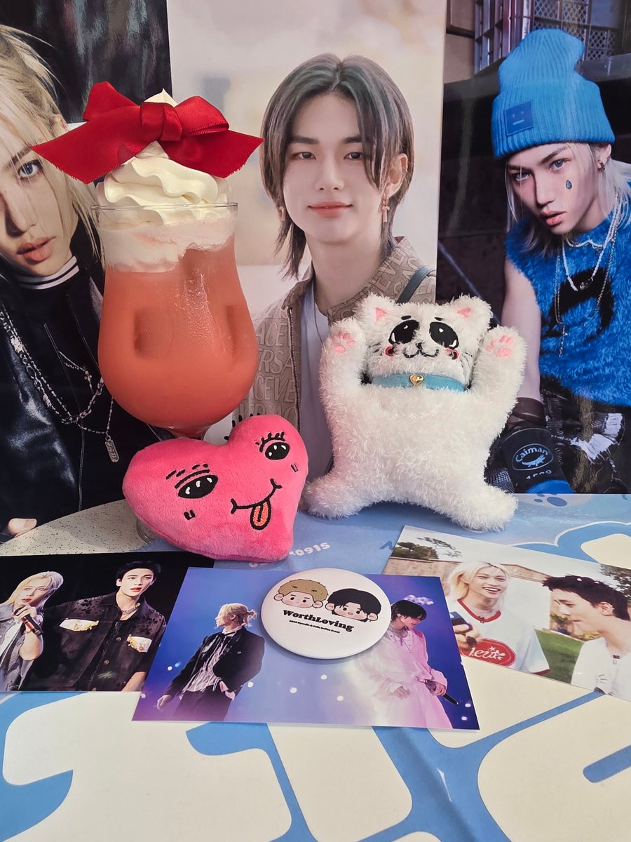 原宿🩷ヨルムさんの認証ツイートのイベントに当選したよ🙌
展示写真セットをプレゼントしていただきました！ありがとうございます！
<a href="/yolumlovesyou/">여름♡cafe yolum</a> さま♡
 <a href="/sceacel/">Shackle🧊</a> さま♡
<a href="/WorthLoving_HF/">WorthLoving</a>  <a href="/deogratias_hf/">Deo Gratias</a> さま♡